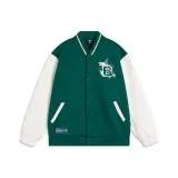 Зелёный, кремовый.