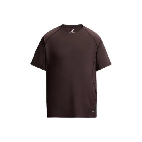 ZARA Мужская T-рубашка бордово-красного цвета