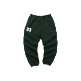 Тёмно-зелёный