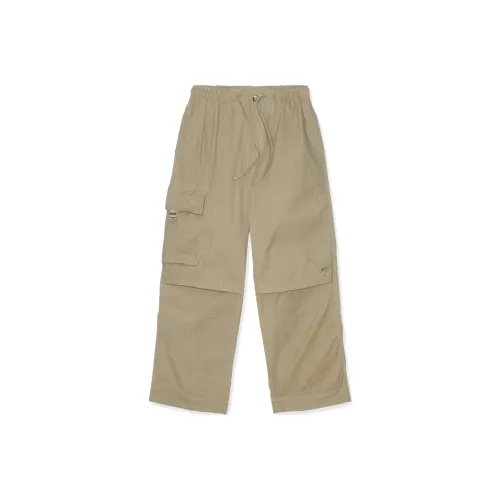 nike SPORTSWEAR TECH PACK Повседневные брюки Мужские Хаки