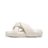 Жемчужно-белый