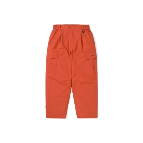 Thisisneverthat x WINDSTOPPER SS24 Active Tour Брюки Красный Повседневные брюки Унисекс Красный