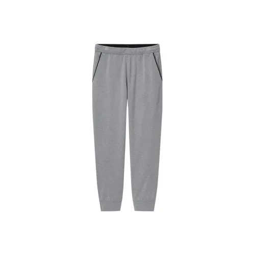 UNIQLO Повседневные брюки Мужские Светло-серые