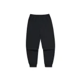 Глубокий черный