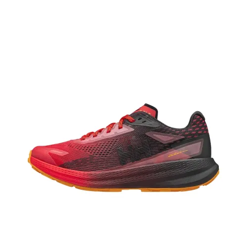 HELLY HANSEN Kestrel Беговые кроссовки Низкий Топ Красный Мужской