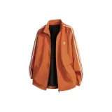 Оранжево-красный