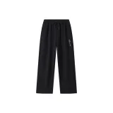 Современный черный