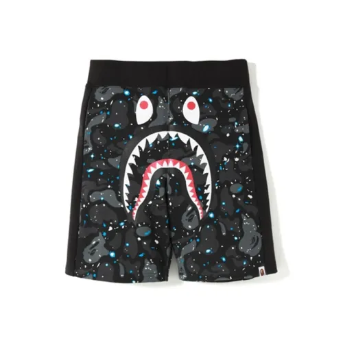 A BATHING APE Повседневные шорты Мужские Черные