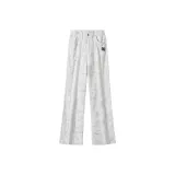 Грязно-белый