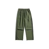 Оливковый зеленый