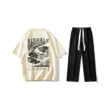 Комплект одежды (Абрикосовая футболка + Черные джинсы)