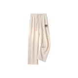 Бежево-абрикосовый