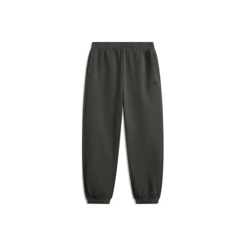 LINING Повседневные брюки Мужские Обсидиановый серый