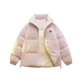 Светло-розовый