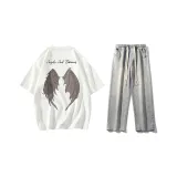 Комплект (Белая футболка + Светло-синие джинсы)