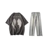 Комплект (Серый футболка + Светло-синие джинсы)