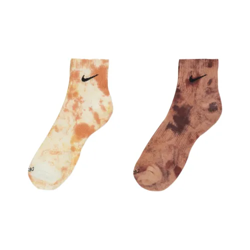 Nike Dri Fit Свет Лазерный оранжевый/Солнце Dial Желтый/Смелый оранжевый/черный/Земля малиновый/Огненно-красный восход солнца/Земляной коричневый/Черный 2 шт Мужские носки