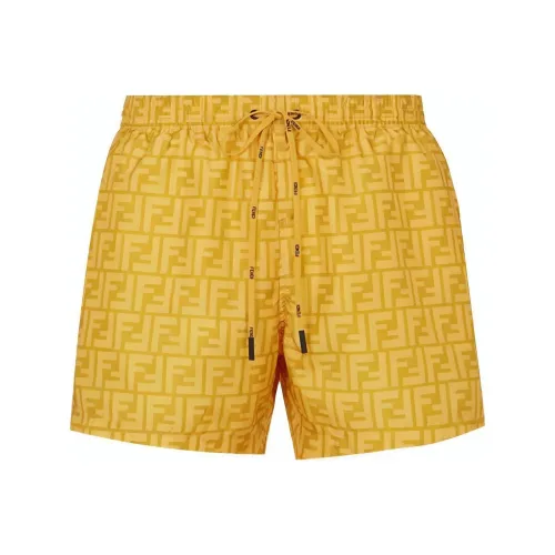 FENDI Повседневные шорты Мужские Желтые