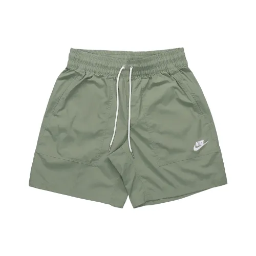 Nike Light Green Men's Casual Shorts Nike Светло-зеленые мужские повседневные шорты