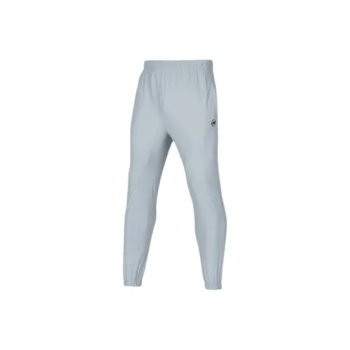 Skechers Вязаные тренировочные брюки для мужчин цвет "Замороженный дождь"