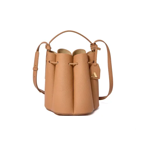 AQUASCUTUM Сумка ведро из коровьей кожи через плечо среднего размера женская коричневая