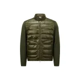 Оливковый зеленый