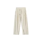 Бежево-абрикосовый