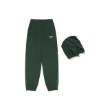 Темно-зеленый