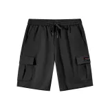 Призрачно черный