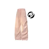 Розовый