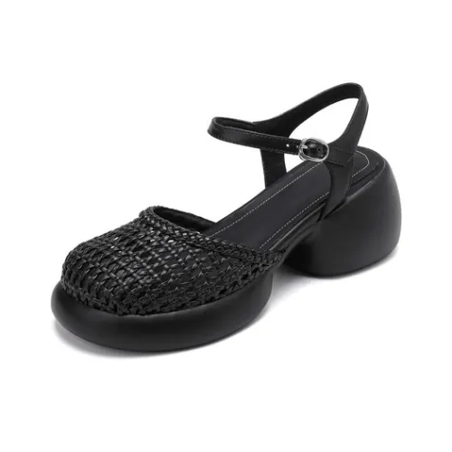 QUICHESHOES Высокие каблуки Женские