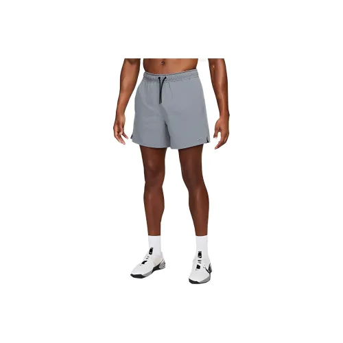Nike Gray Men's Casual Shorts Nike Серый Мужские Повседневные Шорты