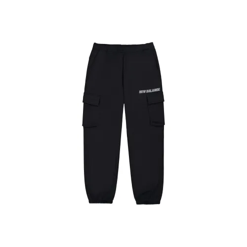 New Balance MET24 Повседневные брюки Мужские Черные