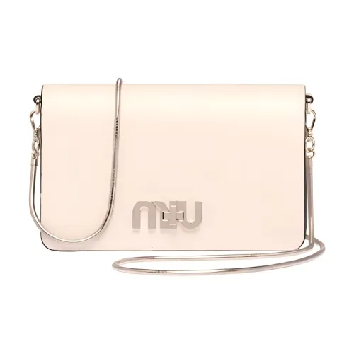 MIU MIU Matelassé Кожа Сумка Сумка через плечо Сумка через плечо Мини Женская Белая