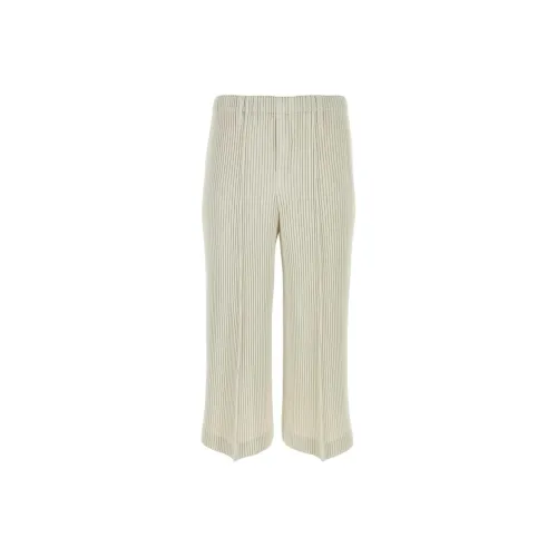 Homme Plissé Issey Miyake Повседневные шорты Мужские Сливочный