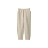 Светло-желтый