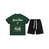 Комплект одежды (Зеленый топ + Черные штаны)