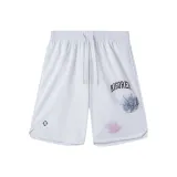 Чисто белый