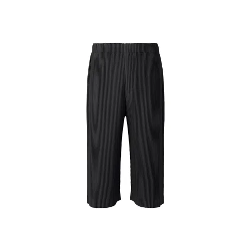 Homme Plissé Issey Miyake Повседневные шорты Мужские Черные