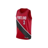 Университетский красный