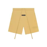 Светло-желтый