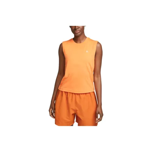 NIKE Апельсиновые Женские Майки