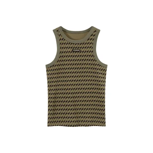 NO ONE ELSE Женские футболки