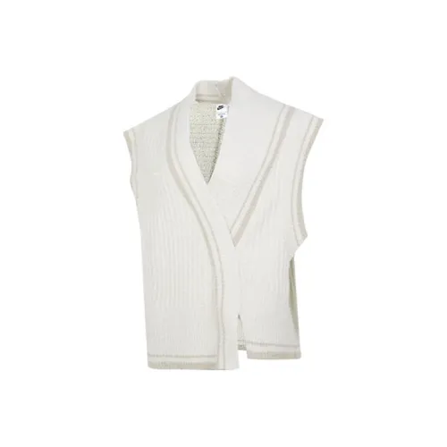 NIKE Бежевые Женские Майки