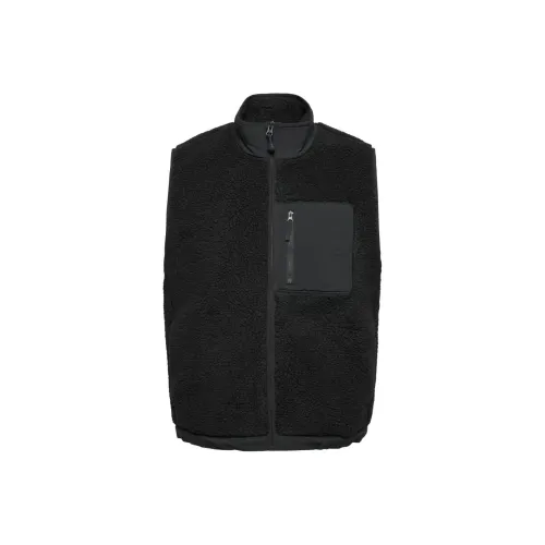 ARITZIA Женские Майки