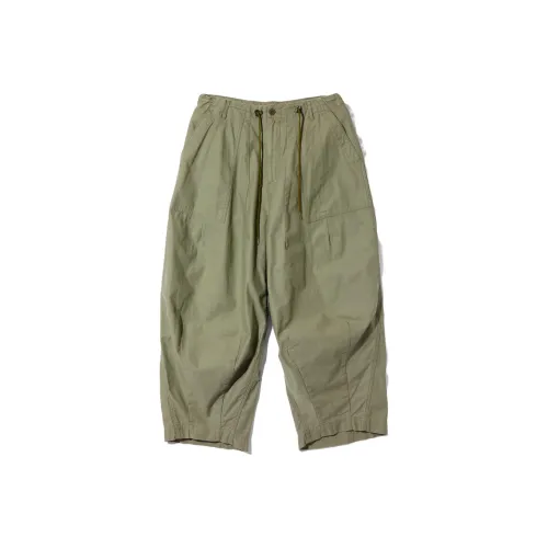 Needles Повседневные шорты Унисекс Хаки зеленый