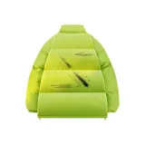 Неоново-зеленый