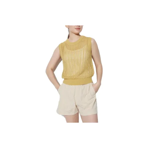 UNIQLO Желтые Женские Майки