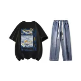 Комплект одежды (Черная короткая футболка с коротким рукавом + Темно-синие джинсы)