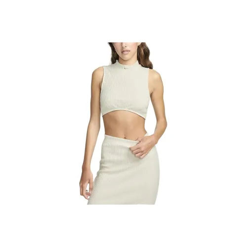 Nike Майка Женская Светлая Сандаловое дерево Умбра